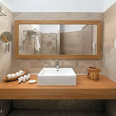 Paralos Rodos Lifestyle Afantou